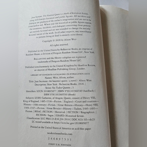 Jane Seymour The Haunted Queen. Alison Weir. Ballantine Books 2018 - Picture 13 of 16